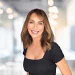 Tia Castle - Real Estate Agent