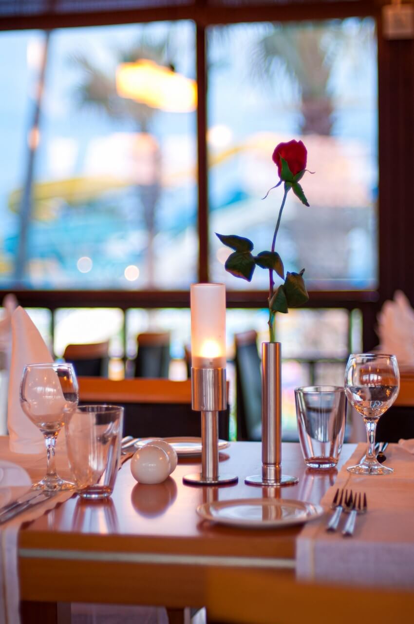 image of set dining table