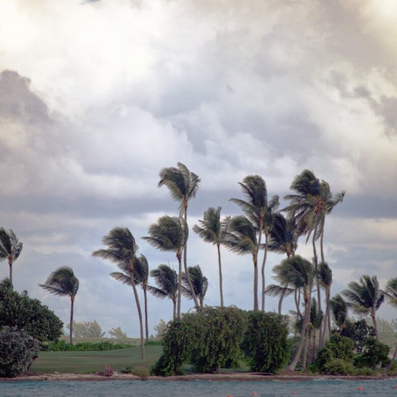 Hurricane Season Guide for Travelers – 3 Important Tips to Keep in Mind